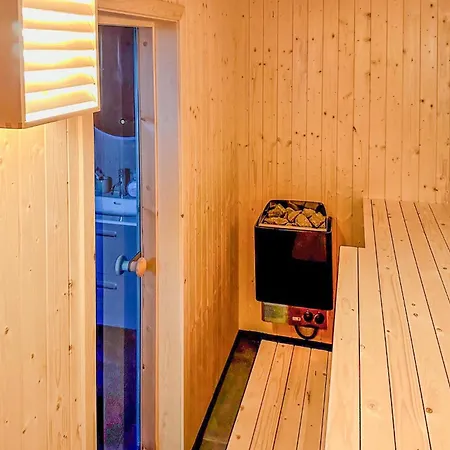 Gorgeous In With Sauna בית נופש *